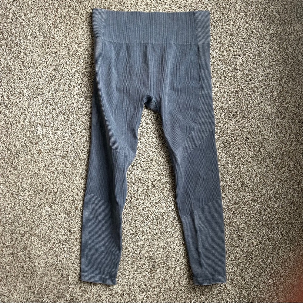 Women's Gray High-Waisted Leggings